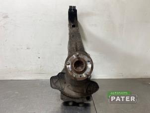 Gebruikte Fusee links-voor Tesla Model S 85 Prijs € 99,75 Margeregeling aangeboden door Autoparts Pater