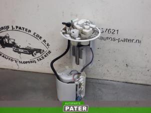 Begagnade Bensinpump Toyota Auris Touring Sports (E18) 1.8 16V Hybrid Pris € 36,75 Marginaltabell erbjuds av Autoparts Pater