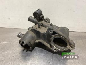 Gebruikte Thermostaathuis Volkswagen Golf VI (5K1) 1.4 TSI 122 16V Prijs € 26,25 Margeregeling aangeboden door Autoparts Pater