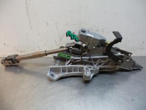 Begagnade Rattstångshölje Volvo S40 (MS) 1.6 D 16V Pris € 50,00 Marginaltabell erbjuds av Autodemontagebedrijf Otte