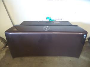 Begagnade Baklucka Mercedes E diesel (W124) 3.0 300 D Turbo Pris € 75,00 Marginaltabell erbjuds av Autodemontagebedrijf Otte