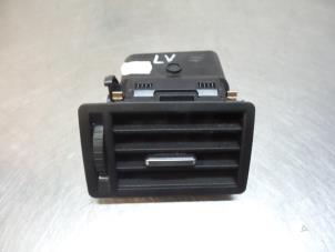 Gebruikte Luchtrooster Dashboard Ford C-Max (DM2) 1.6 TDCi 16V 90 Prijs € 15,00 Margeregeling aangeboden door Autodemontagebedrijf Otte