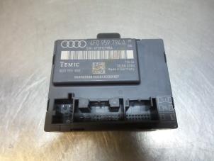 Gebruikte Centrale Deurvergrendelings Module Audi A6 Quattro (C6) 3.2 V6 24V FSI Prijs € 25,00 Margeregeling aangeboden door Autodemontagebedrijf Otte