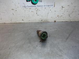 Gebruikte Injector (benzine injectie) Jaguar XJ8 (X308) 3.2 V8 32V Executive Prijs € 25,00 Margeregeling aangeboden door Autodemontagebedrijf Otte