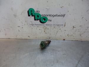 Gebruikte Injector (benzine injectie) Jaguar XJ8 (X308) 3.2 V8 32V Executive Prijs € 25,00 Margeregeling aangeboden door Autodemontagebedrijf Otte