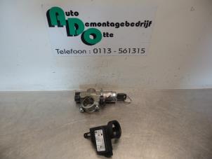 Begagnade Tändningslås + nyckel Nissan Primera (P11) 2.0 TD SLX Pris € 40,00 Marginaltabell erbjuds av Autodemontagebedrijf Otte