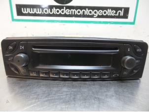 Gebruikte Navigatie Systeem Mercedes C Sportcoupé (C203) 1.8 C-180K 16V Prijs € 75,00 Margeregeling aangeboden door Autodemontagebedrijf Otte