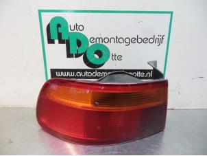 Gebruikte Achterlicht links Honda Accord (CC75/76) 2.0i 16V Prijs € 25,00 Margeregeling aangeboden door Autodemontagebedrijf Otte