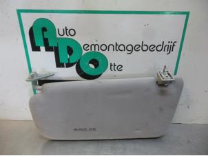 Begagnade Solskydd Hyundai Santa Fe I 2.0 16V 4x2 Pris € 15,00 Marginaltabell erbjuds av Autodemontagebedrijf Otte