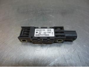 Begagnade Airbagsensor Chrysler 300 C 2.7 V6 24V Pris € 40,00 Marginaltabell erbjuds av Autodemontagebedrijf Otte