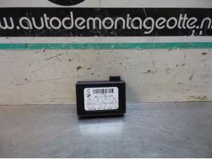 Begagnade Regnsensor BMW 5 serie (E60) 520i 24V Pris € 25,00 Marginaltabell erbjuds av Autodemontagebedrijf Otte