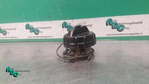 Używane Korek wlewu paliwa Mazda 5 (CR19) 2.0i 16V Cena € 15,00 Procedura marży oferowane przez Autodemontagebedrijf Otte