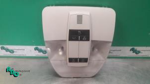 Begagnade Innerbelysning, fram Mercedes A (W169) 1.5 A-150 5-Drs. Pris € 15,00 Marginaltabell erbjuds av Autodemontagebedrijf Otte