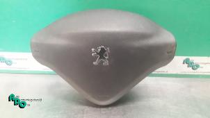 Gebruikte Airbag links (Stuur) Peugeot 207/207+ (WA/WC/WM) 1.4 16V VTi Prijs € 30,00 Margeregeling aangeboden door Autodemontagebedrijf Otte