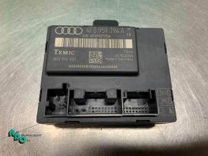 Gebruikte Centrale Deurvergrendelings Module Audi A6 (C6) 2.4 V6 24V Prijs € 25,00 Margeregeling aangeboden door Autodemontagebedrijf Otte