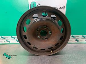 Gebruikte Velgen set Volkswagen Golf V (1K1) 1.4 FSI 16V Prijs € 50,00 Margeregeling aangeboden door Autodemontagebedrijf Otte