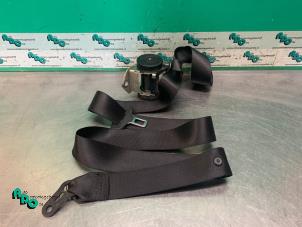 Gebruikte Veiligheidsgordel links-achter BMW 1 serie (E87/87N) 116i 1.6 16V Prijs € 25,00 Margeregeling aangeboden door Autodemontagebedrijf Otte