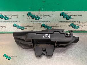 Gebruikte Achterklep Slotmechaniek Citroen C2 (JM) 1.4 Prijs € 20,00 Margeregeling aangeboden door Autodemontagebedrijf Otte