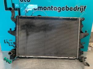 Begagnade Kylare Volkswagen Transporter T5 2.5 TDi PF Pris € 35,00 Marginaltabell erbjuds av Autodemontagebedrijf Otte