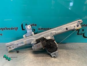 Gebruikte Raammechaniek 2Deurs links-voor Peugeot 207/207+ (WA/WC/WM) 1.6 16V GT THP Prijs € 25,00 Margeregeling aangeboden door Autodemontagebedrijf Otte