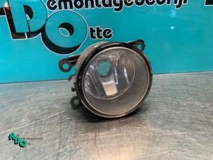 Begagnade Dimljus, höger fram Ford Focus 2 Wagon 1.6 16V Pris € 10,00 Marginaltabell erbjuds av Autodemontagebedrijf Otte