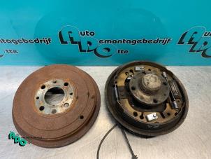 Gebruikte Wiellager achter Fiat Grande Punto (199) 1.4 Natural Power Prijs € 30,00 Margeregeling aangeboden door Autodemontagebedrijf Otte