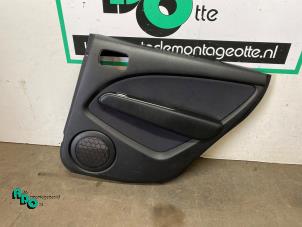 Begagnade List, bakdörr, 4-dörrars, höger Mitsubishi Outlander (CU) 2.0 16V 4x2 Pris € 35,00 Marginaltabell erbjuds av Autodemontagebedrijf Otte