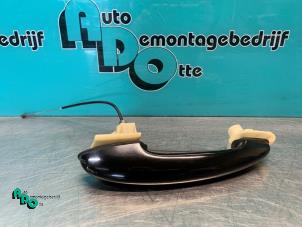 Gebruikte Portiergreep 2Deurs rechts Mini Mini Cooper S (R53) 1.6 16V Prijs € 30,00 Margeregeling aangeboden door Autodemontagebedrijf Otte