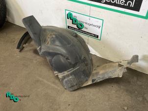 Gebruikte Modderkuip Mercedes B (W245) 2.0 B-200 16V Prijs € 15,00 Margeregeling aangeboden door Autodemontagebedrijf Otte