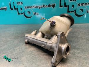 Begagnade Huvudcylinder Toyota Corolla (E11) 1.6 16V Pris € 35,00 Marginaltabell erbjuds av Autodemontagebedrijf Otte