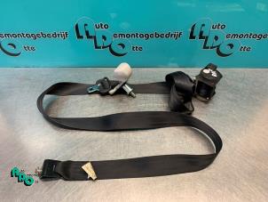 Używane Pas bezpieczenstwa prawy tyl Mazda 5 (CR19) 1.8i 16V Cena € 30,00 Procedura marży oferowane przez Autodemontagebedrijf Otte