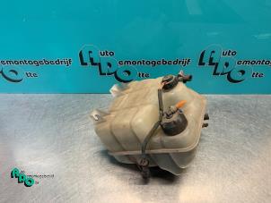 Gebruikte Expansievat Iveco New Daily I/II 35.10 Prijs € 30,00 Margeregeling aangeboden door Autodemontagebedrijf Otte