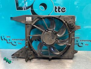 Używane Wentylator Dacia Sandero I (BS) 1.6 Cena € 30,00 Procedura marży oferowane przez Autodemontagebedrijf Otte