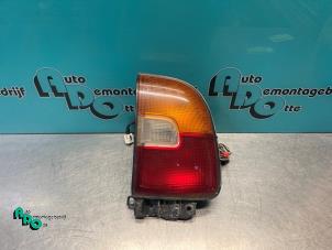 Begagnade Baklykta, höger Toyota RAV4 (A1) 2.0i,SR 16V 4x4 Pris € 20,00 Marginaltabell erbjuds av Autodemontagebedrijf Otte