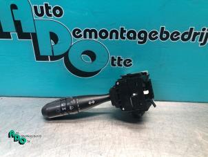 Begagnade Ljusbrytare Mitsubishi Colt (Z2/Z3) 1.3 16V Pris € 10,00 Marginaltabell erbjuds av Autodemontagebedrijf Otte