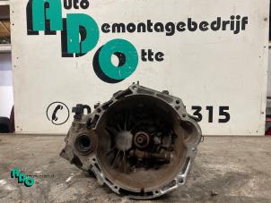 Begagnade Växellåda Kia Picanto (TA) 1.0 12V Pris € 120,00 Marginaltabell erbjuds av Autodemontagebedrijf Otte