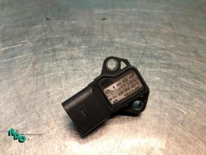 Begagnade MAP-sensor (insugsrör) Volkswagen Golf VI (5K1) 2.0 TDI 16V Pris € 10,00 Marginaltabell erbjuds av Autodemontagebedrijf Otte
