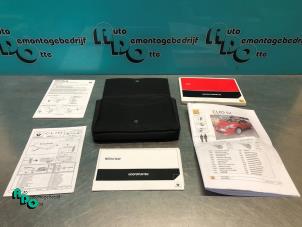 Gebruikte Instructie Boekje Renault Clio IV (5R) 0.9 Energy TCE 90 12V Prijs € 15,00 Margeregeling aangeboden door Autodemontagebedrijf Otte