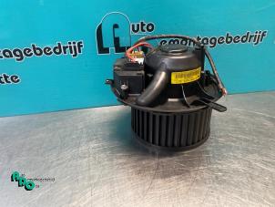 Begagnade Fläktmotor för uppvärmning och ventilation Volkswagen Golf V (1K1) 1.4 TSI 122 16V Pris € 30,00 Marginaltabell erbjuds av Autodemontagebedrijf Otte