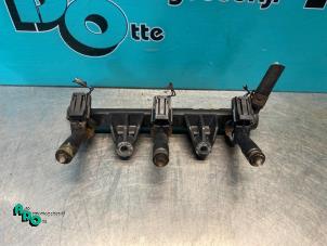 Begagnade Bränsleinsprutningsmunstycke Volkswagen Fox (5Z) 1.2 Pris € 35,00 Marginaltabell erbjuds av Autodemontagebedrijf Otte