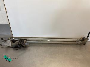 Begagnade Torkarmotor + mekanism Renault Modus/Grand Modus (JP) 1.6 16V Pris € 15,00 Marginaltabell erbjuds av Autodemontagebedrijf Otte