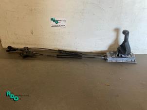 Używane Mechanizm skrzyni biegów Skoda Fabia II Combi 1.2i 12V Cena € 35,00 Procedura marży oferowane przez Autodemontagebedrijf Otte