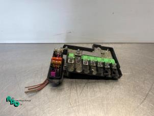 Używane Skrzynka bezpieczników Skoda Fabia II Combi 1.2i 12V Cena € 20,00 Procedura marży oferowane przez Autodemontagebedrijf Otte