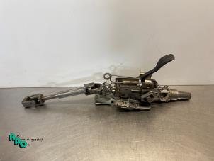 Używane Kolumna kierownicza Skoda Fabia II Combi 1.2i 12V Cena € 30,00 Procedura marży oferowane przez Autodemontagebedrijf Otte