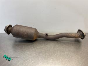 Begagnade Katalytisk avgasrenare Nissan Note (E12) 1.2 68 Pris € 200,00 Marginaltabell erbjuds av Autodemontagebedrijf Otte