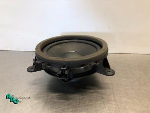 Gebruikte Luidspreker Volvo V40 (MV) 1.6 D2 Prijs € 10,00 Margeregeling aangeboden door Autodemontagebedrijf Otte