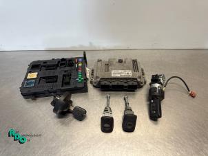 Gebruikte Kontaktslot + computer Fiat Scudo (270) 1.6 D Multijet Prijs € 225,00 Margeregeling aangeboden door Autodemontagebedrijf Otte