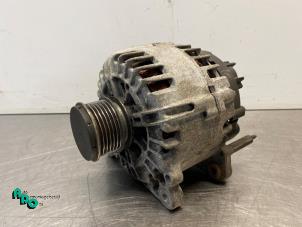 Begagnade Dynamo Volkswagen Polo V (6R) 1.2 TDI 12V BlueMotion Pris € 35,00 Marginaltabell erbjuds av Autodemontagebedrijf Otte