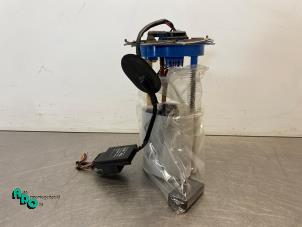 Gebruikte Brandstofpomp Elektrisch Volkswagen Golf VI (5K1) 1.2 TSI BlueMotion Prijs € 10,00 Margeregeling aangeboden door Autodemontagebedrijf Otte