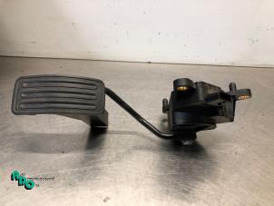 Gebruikte Gaspedaalpositie Sensor Nissan Qashqai (J10) 2.0 16V 4x4 Prijs € 30,00 Margeregeling aangeboden door Autodemontagebedrijf Otte